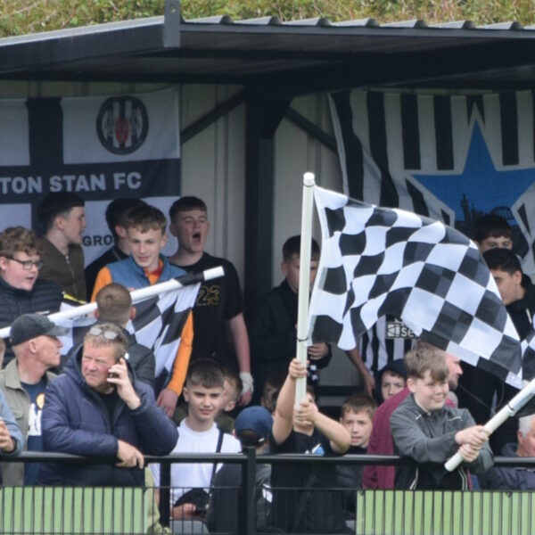 Heaton Stan win promotion to the NPL East!